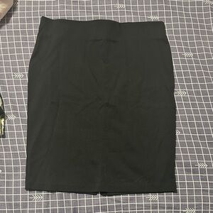 Old Navy Classic Black Pencil Skirt